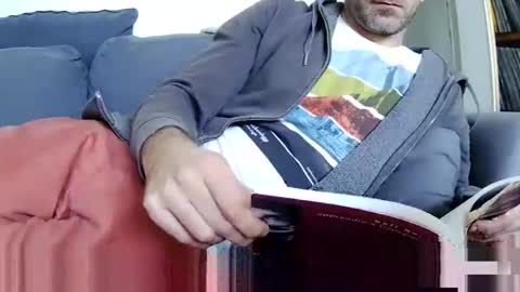 Snapshot of paikan07 chatting on 02-22-26, 01:31 Paikan 07 online show from 02-22-26, 01:31