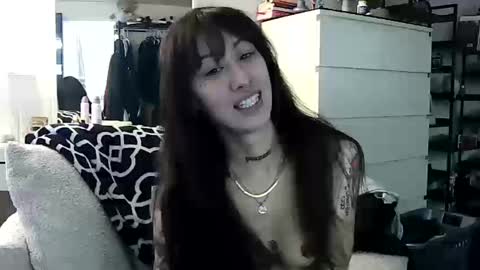 PerfectlyPainful online show from 10-19-25, 07:58