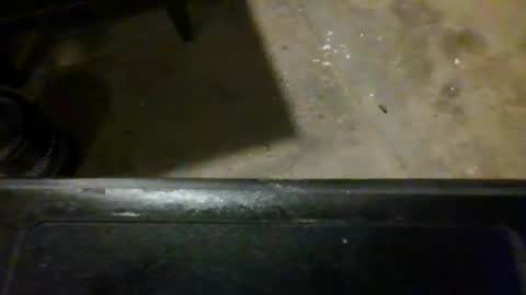 Snapshot of paint_naked chatting on 12-17-24, 06:13 Eros online show from 12-17-24, 06:13