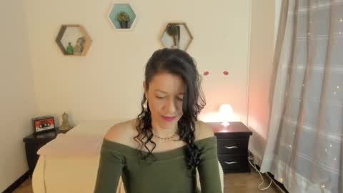 Paloma  online show from 02-23-26, 07:55