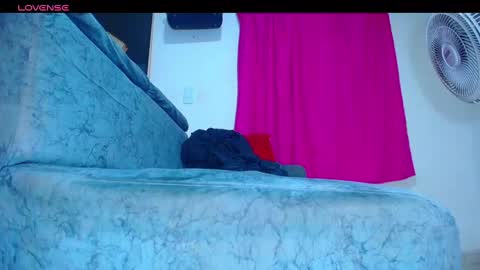 pamela_black_bigcock online show from 02-15-25, 01:21