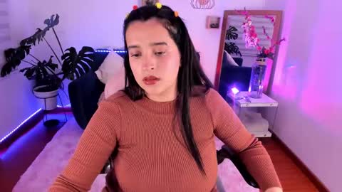 Snapshot of pamela_cheverry chatting on 02-07-25, 03:55 Pamela online show from 02-07-25, 03:55