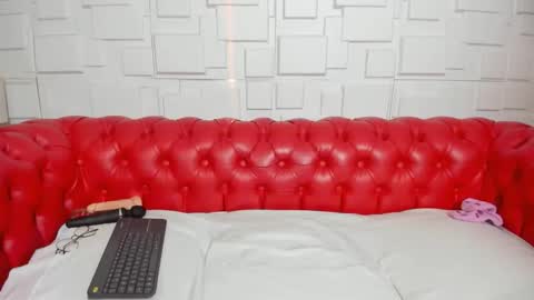 pamela_gaviria01 online show from 03-29-26, 01:33