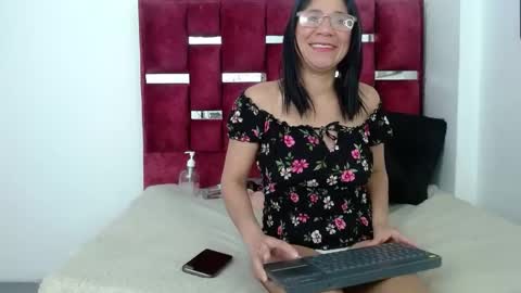 pamelacruzthx online show from 10-11-25, 01:49