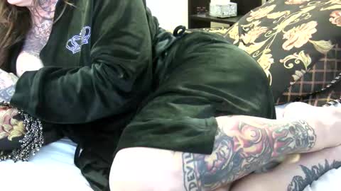 Snapshot of pamelagunns chatting on 02-03-25, 06:49 PAMELA GUNNS online show from 02-03-25, 06:49