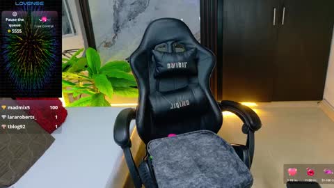 Paola online show from 01-23-25, 12:46