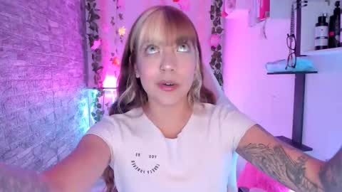 pamelajhonsom online show from 09-14-25, 01:49