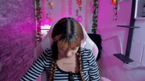 pamelajhonsom online show from 10-28-25, 02:20