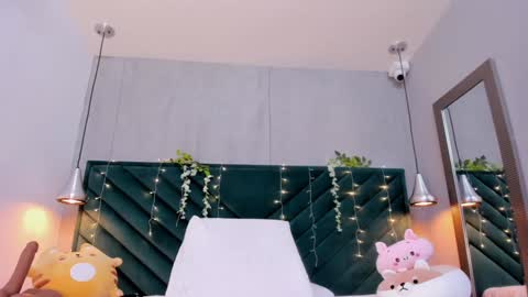 Pamela  online show from 01-17-25, 03:00