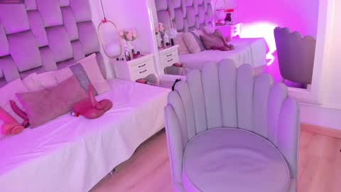  Pamela  online show from 01-17-25, 04:39