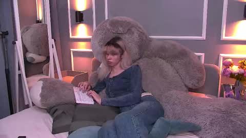 Pamelamy online show from 02-20-25, 04:14