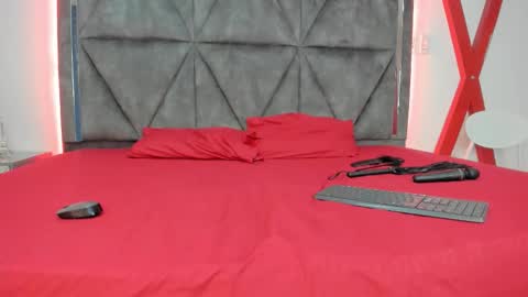 Pamela online show from 10-11-25, 02:55