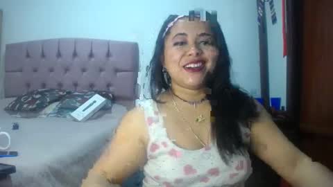 Snapshot of pamelitamartin chatting on 10-09-25, 02:04 pamelitamartin online show from 10-09-25, 02:04