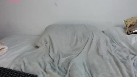 Pamela online show from 10-12-25, 03:16