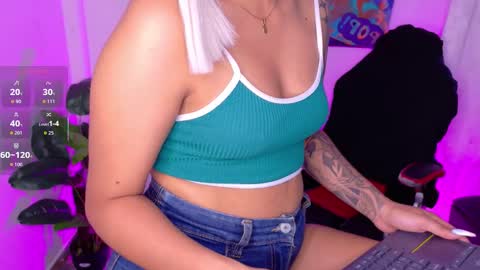    online show from 02-03-26, 02:53