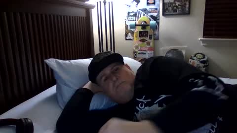 panos online show from 02-15-25, 10:44