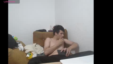 Snapshot of paola_alexander chatting on 03-02-25, 10:48 paola y alexander online show from 03-02-25, 10:48