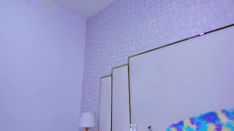 Paola  online show from 12-14-25, 11:37