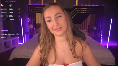 Lia online show from 02-09-25, 04:07