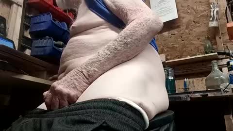 Snapshot of papajb70 chatting on 09-10-25, 11:38 papajb70 online show from 09-10-25, 11:38