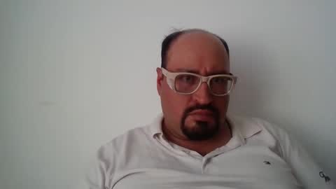 Snapshot of papi_adiel4 chatting on 02-02-25, 08:30 papi_adiel4 online show from 02-02-25, 08:30