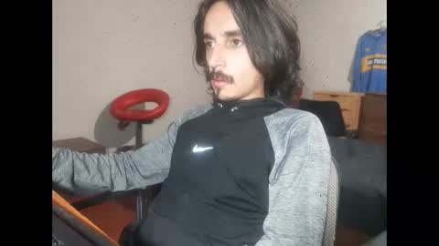 Snapshot of papito20cm chatting on 12-03-24, 04:14 Lau online show from 12-03-24, 04:14