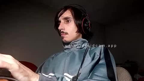 Snapshot of papito20cm chatting on 09-14-25, 02:44 Lau online show from 09-14-25, 02:44