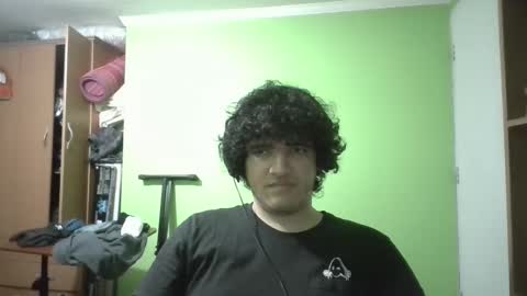 Snapshot of papitowilly999 chatting on 12-19-24, 01:28 Papito online show from 12-19-24, 01:28