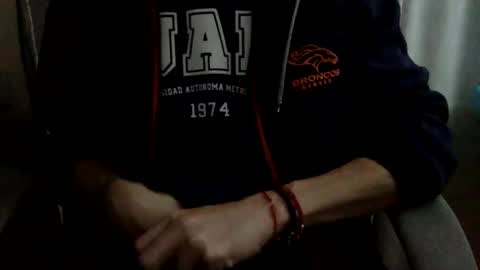 Snapshot of papy_dani33 chatting on 01-10-25, 07:35 papy_dani33 online show from 01-10-25, 07:35