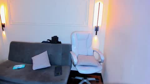 Ryan And Casper online show from 12-13-25, 08:14