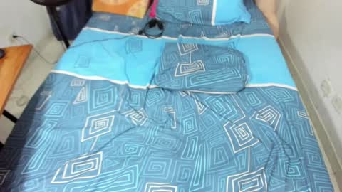 sara and andreu online show from 01-25-25, 06:13