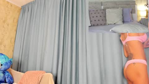 Paris online show from 12-14-24, 05:07