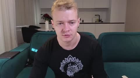 Pashka online show from 02-07-25, 08:44