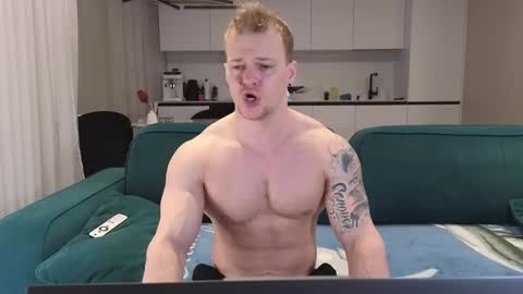 Pashka online show from 02-14-25, 09:13