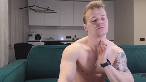 Pashka online show from 02-25-25, 05:08