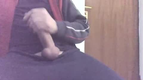 Snapshot of patatini784 chatting on 12-22-24, 09:31 patatini784 online show from 12-22-24, 09:31