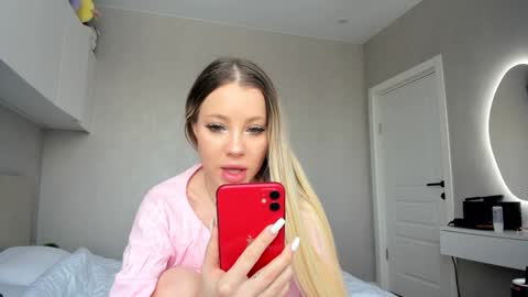 Snapshot of patricia_bloom chatting on 01-21-25, 06:54 patricia_bloom online show from 01-21-25, 06:54