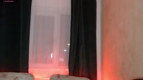   online show from 09-15-25, 09:37