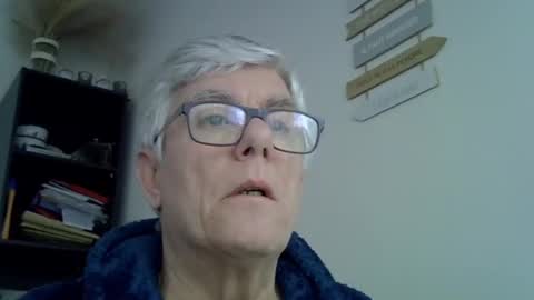 Snapshot of patrick5275 chatting on 02-24-25, 06:38 patrick5275 online show from 02-24-25, 06:38