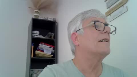 Snapshot of patrick5275 chatting on 03-01-25, 01:51 patrick5275 online show from 03-01-25, 01:51