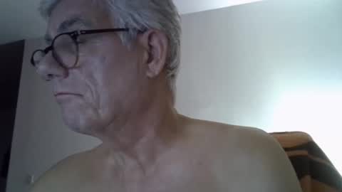 Snapshot of patrick5275 chatting on 09-11-25, 08:09 patrick5275 online show from 09-11-25, 08:09
