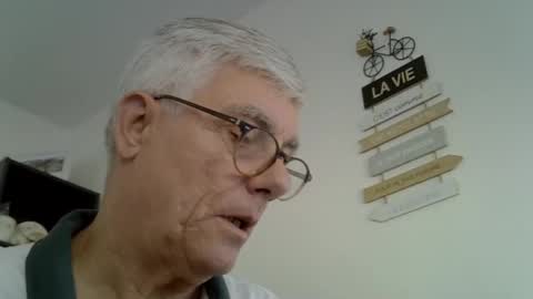 Snapshot of patrick5275 chatting on 09-28-25, 09:03 patrick5275 online show from 09-28-25, 09:03