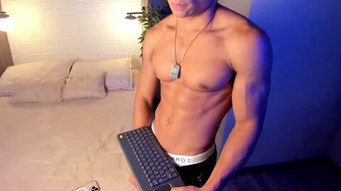 Snapshot of patrick_brown_ chatting on 12-06-24, 12:05 Patrick Brown online show from 12-06-24, 12:05