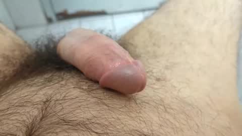 Snapshot of paucam10000 chatting on 10-05-25, 05:44 paucam10000 online show from 10-05-25, 05:44