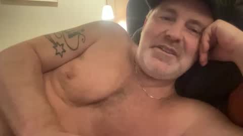 HipsterdadUK online show from 01-17-26, 02:38