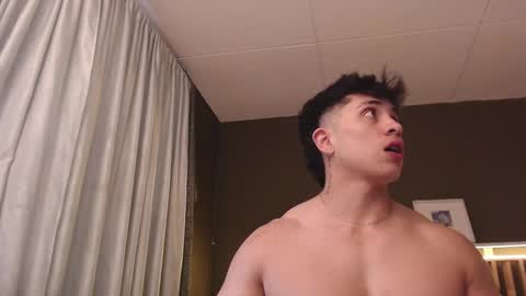 Paul online show from 10-08-25, 01:31