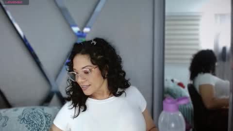 Paula online show from 11-25-25, 11:05