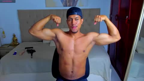 Snapshot of paulcreewx chatting on 01-11-25, 01:59 paul online show from 01-11-25, 01:59