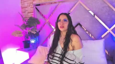 paulette_dupont_ online show from 12-23-25, 03:48