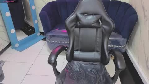 Live 800am 200pm COLOMBIAN HOUR online show from 10-13-25, 01:00